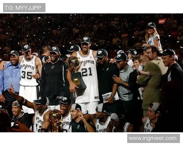 2003年NBA总决赛马刺对篮网精彩数据分析与回顾