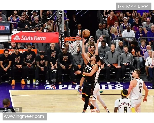 2010年NBA季后赛太阳与马刺的激烈对决回顾与分析