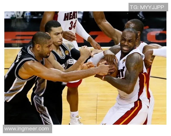 2012至2013赛季勇士与马刺的精彩对决回顾与分析